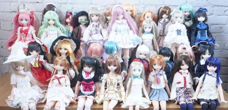 Azone Pureneemo Collection